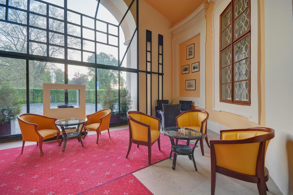 ביסיצה Chateau Liblice מראה חיצוני תמונה