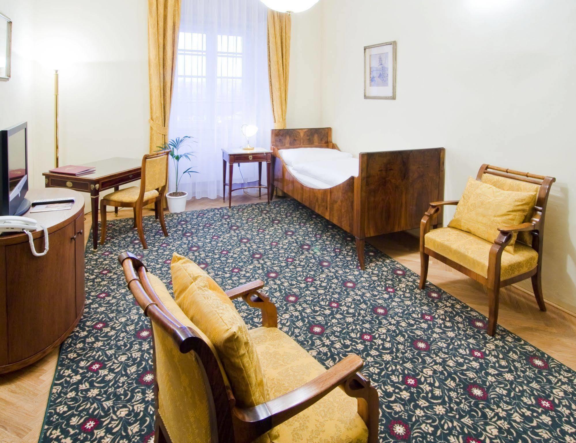 ביסיצה Chateau Liblice מראה חיצוני תמונה