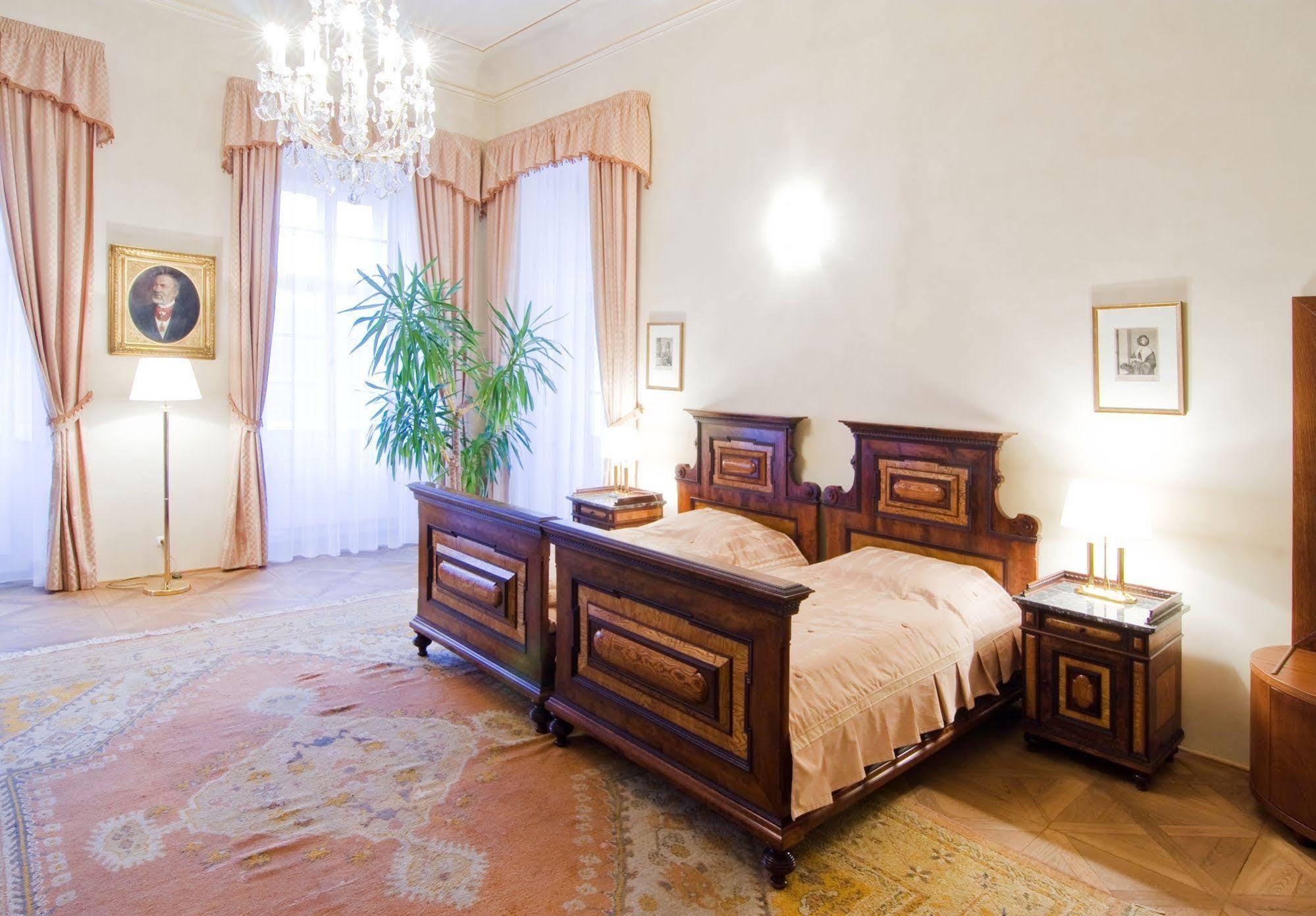 ביסיצה Chateau Liblice מראה חיצוני תמונה